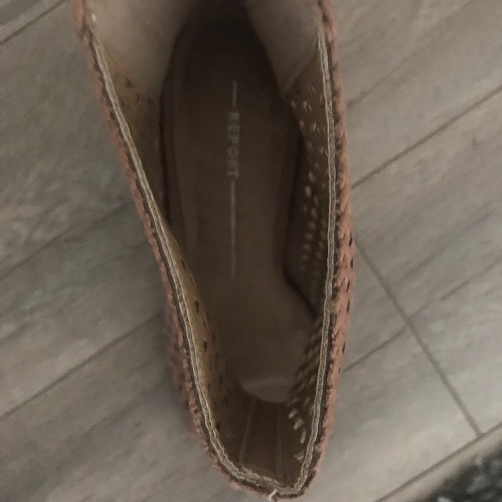 Heels - Picture 4 of 6